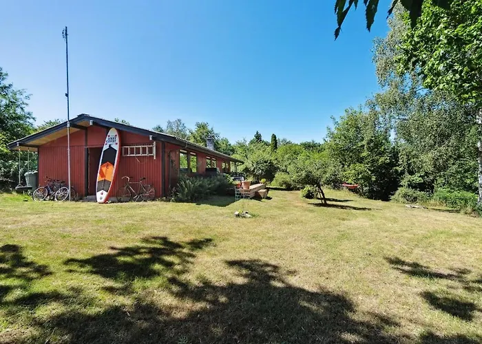 Our Out-of-town Sanctuary Vakantiehuis Asnæs